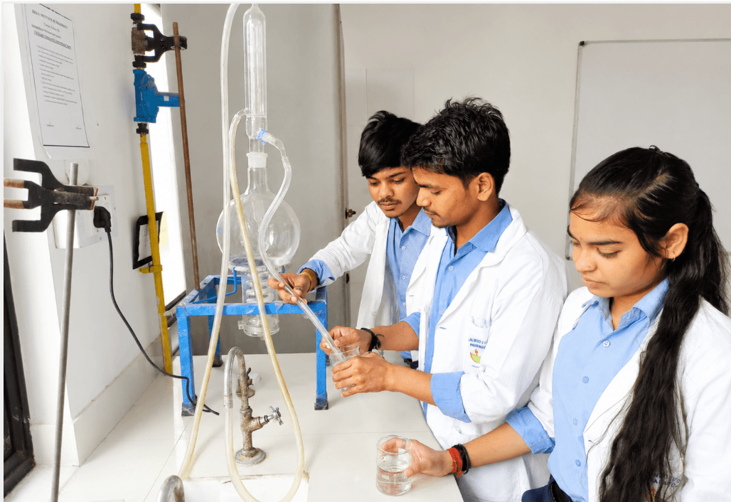 Lab experiments at top pharmacy college in Greater Noida